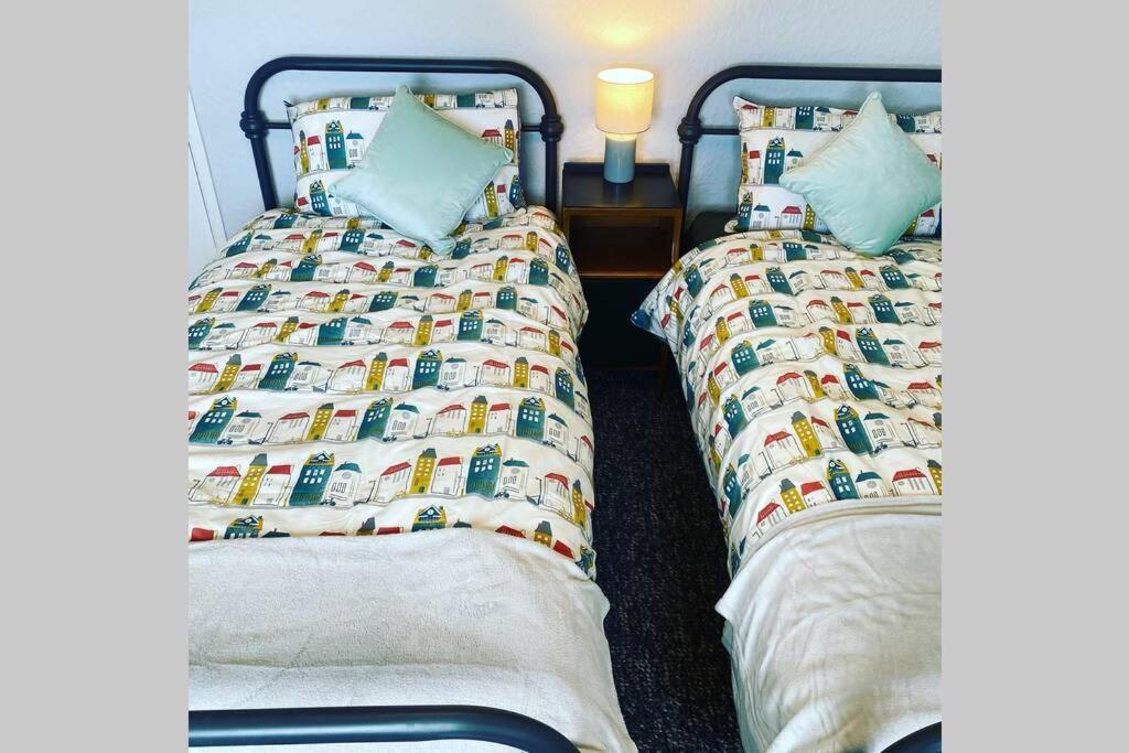 Sea House, Castlerock - Hosts 6, 3 Bedroom House Ngoại thất bức ảnh